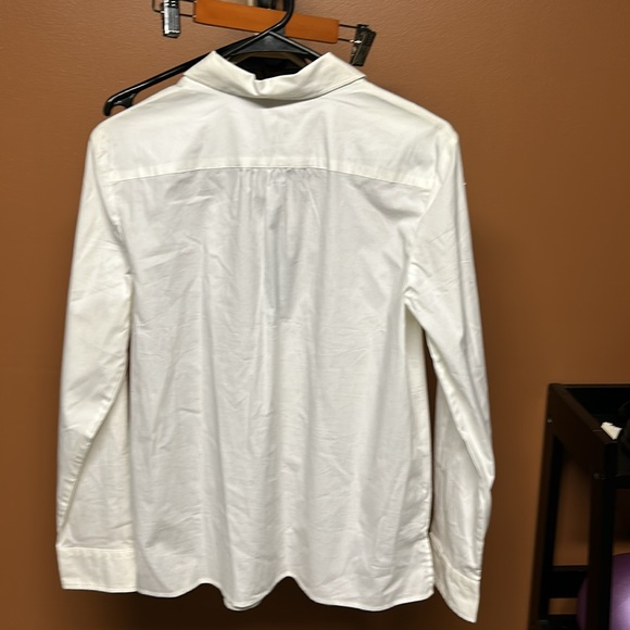 White new with tag blouse, Talbots. - Picture 7 of 7